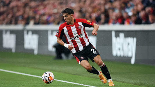 Aaron Hickey powraca do Premier League po prawie dwóch latach