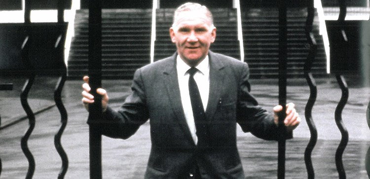 Tottenham przywraca legendarne bramy Billa Nicholsona