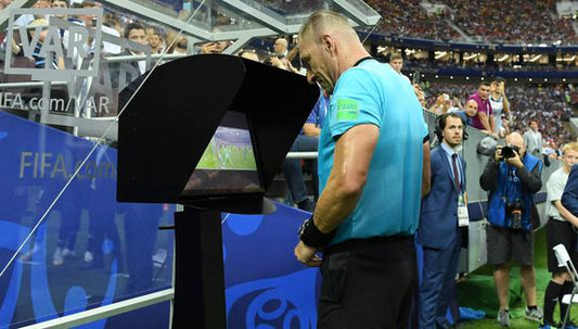 VAR przyszłości?” Wystarczy tylko jedna kamera! 🎥⚽