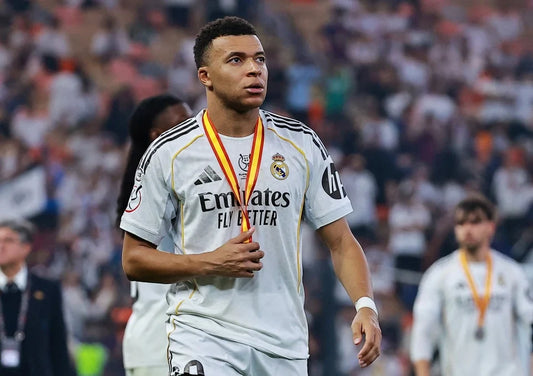 Mbappé, korytarz, który nigdy nie powstał: afera, która rozpaliła Klasyk w Superpucharze 2026