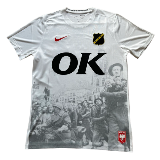 NAC Breda 3-Set Football Shirt 2024-25
